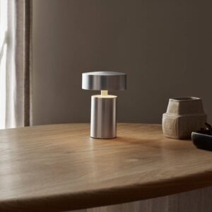 Svítidlo Audo Copenhagen kartáčovaný hliník eloxovaný hliník/plast