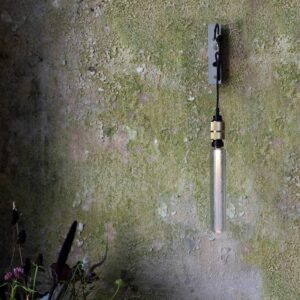 Svítidlo Buster + Punch šedá kamenná/mosaz ocel