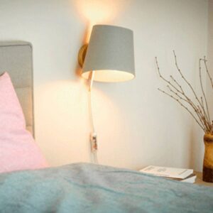 Svítidlo Domus mramor/bílá plsť/naolejovaný dub