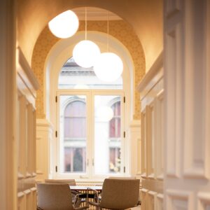 Svítidlo FAGERHULT opálově bílá opálové sklo/plast