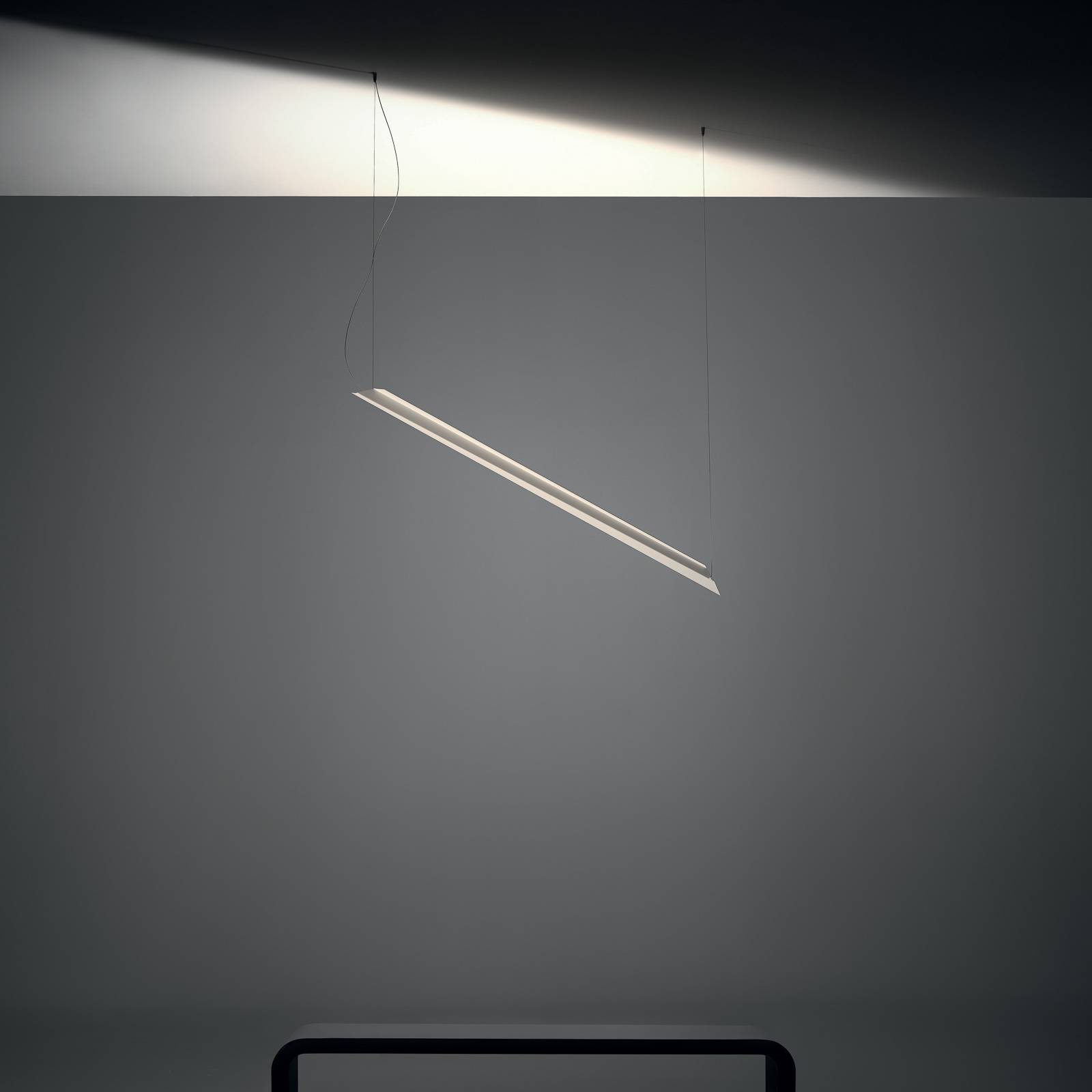 Svítidlo Knikerboker bílý hliník