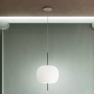 Svítidlo Kundalini opálová/černá kov/ručně foukané sklo