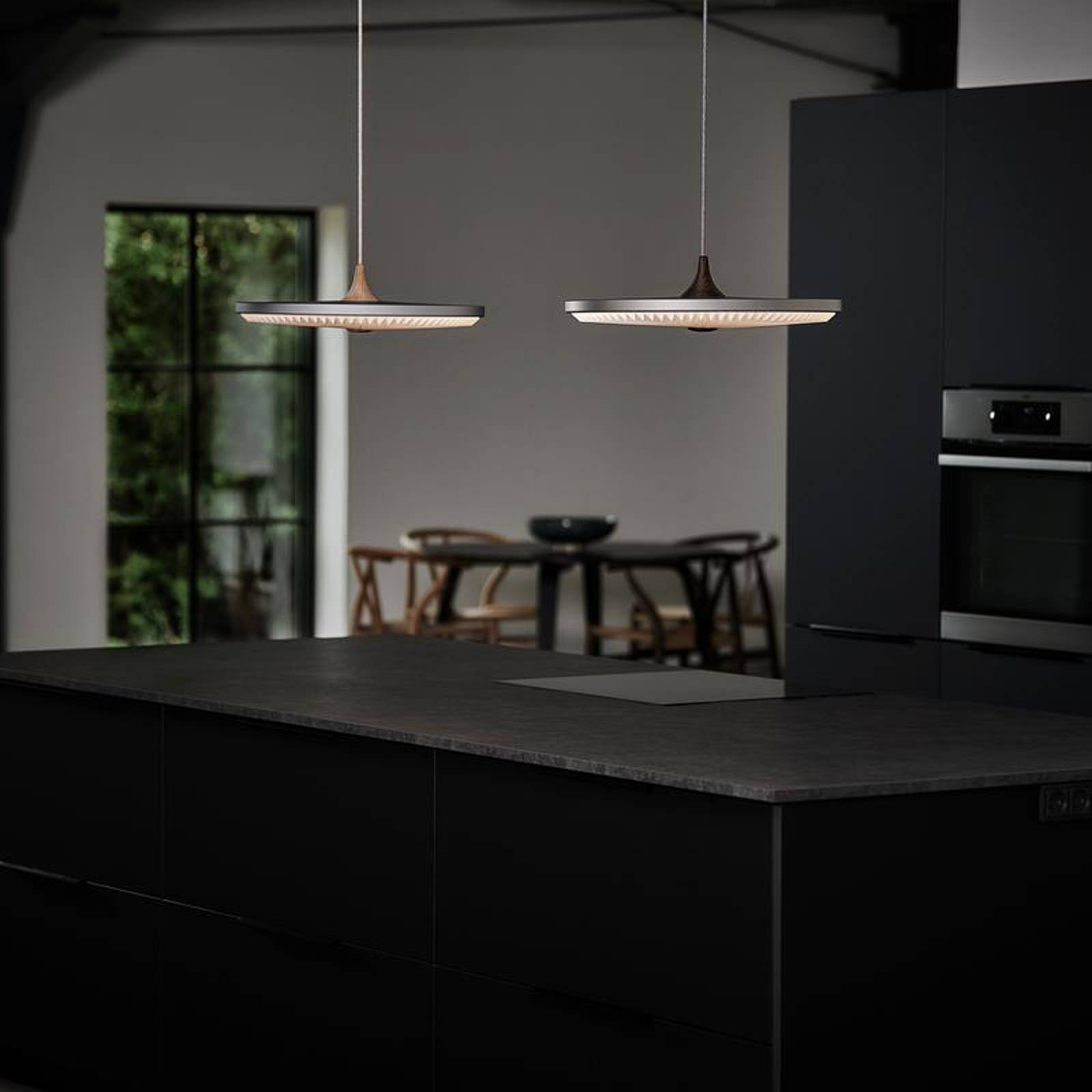 LE KLINT Soleil závěsné papír tmavě Ø35cm stmívací, Obývací pokoj / jídelna, hliník, dřevo, papír, K: 5cm - Image 5