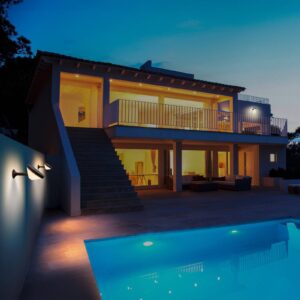 Svítidlo LEDVANCE černý; opálový plast ABS