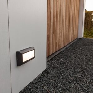 Svítidlo LUTEC matná černá/bílá hliníkový tlakový odlitek/polykarbonát