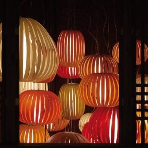 Svítidlo LZF LamPS slonovina dřevěná dýha/kov