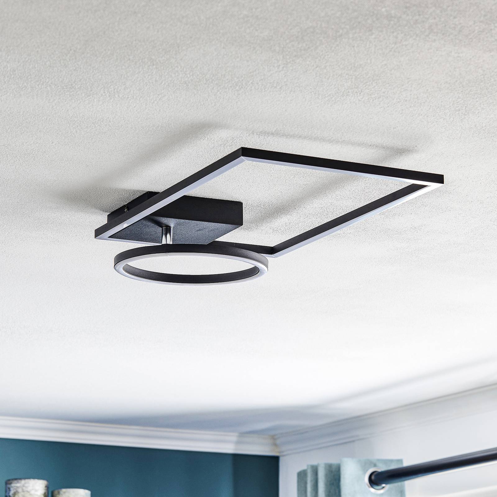 Svítidlo Lindby matná černá hliník/plast