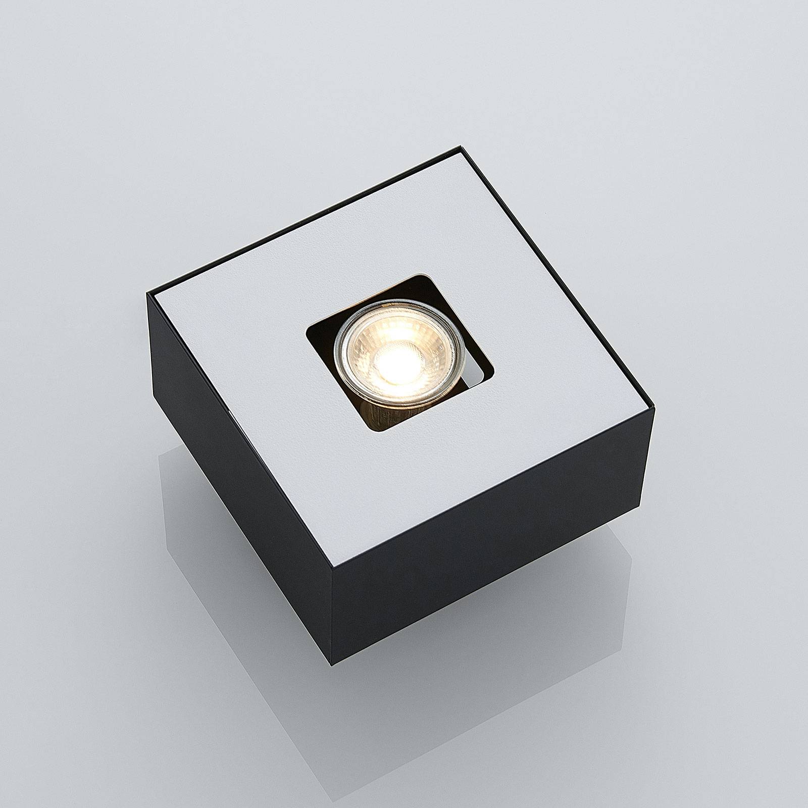 Lindby Kasi stropní světlo, černá 1 zdroj 14x14cm, Obývací pokoj / jídelna, ocel, GU10, 40W, P: 14 cm, L: 14 cm, K: 11cm - Image 4