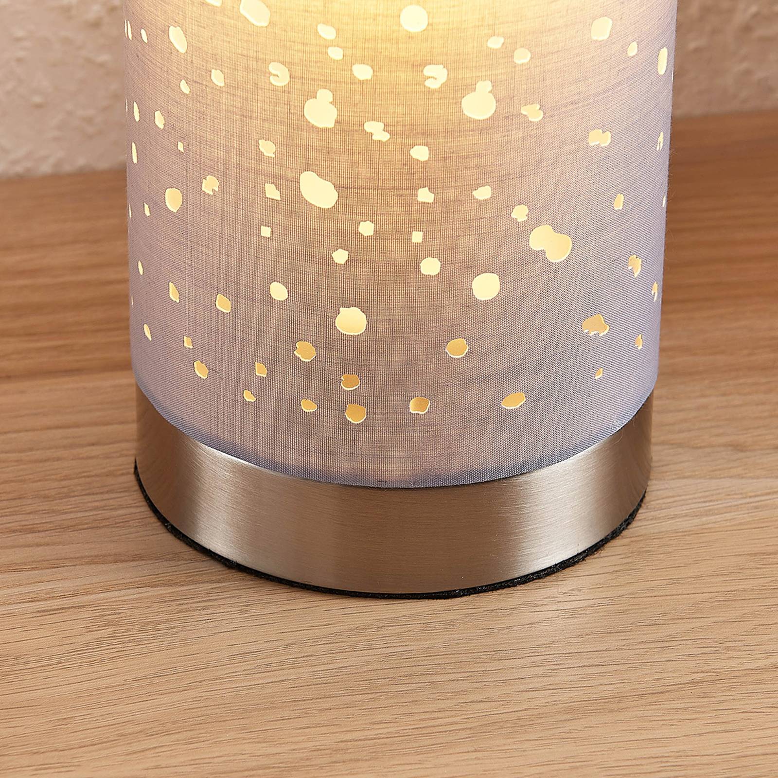 Lindby Stolní lampa Umma s malými otvory, šedá, Obývací pokoj / jídelna, látka, kov, E27, 60W, K: 25cm - Image 4