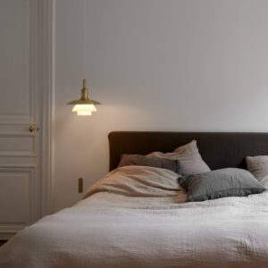 Svítidlo Louis Poulsen mosaz/bílá hliník