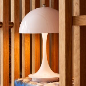 Svítidlo Louis Poulsen světle růžová ocel/hliník