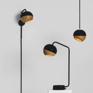 Svítidlo MATER černá/světlé dřevo ocel/dubové dřevo/textil