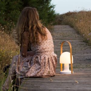 Svítidlo Marset bílá/hnědá polykarbonát/překližka