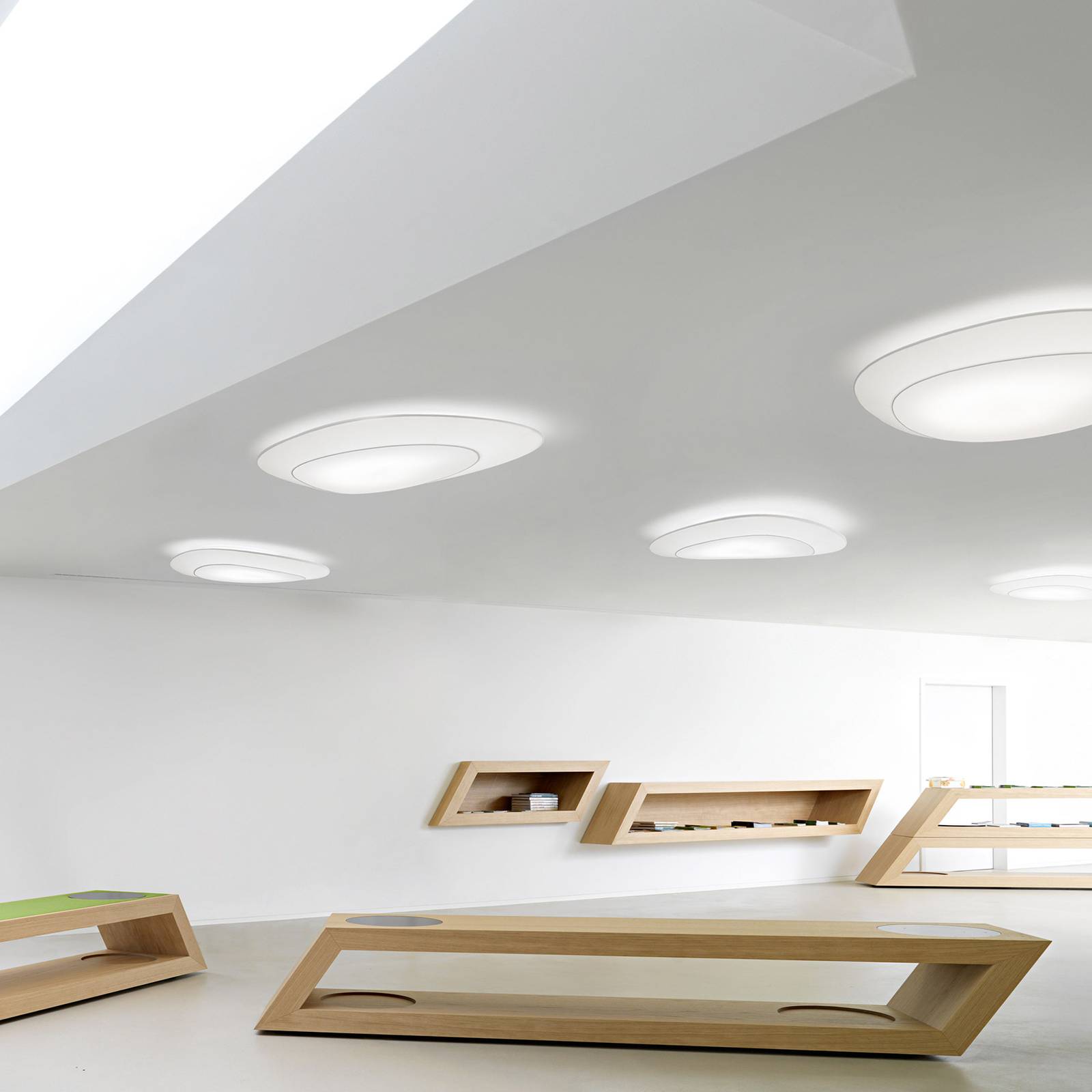 Svítidlo Modo Luce bílá lycra/kov