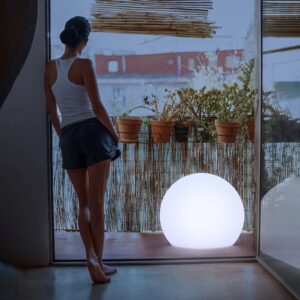 Svítidlo Newgarden bílá polyetylen