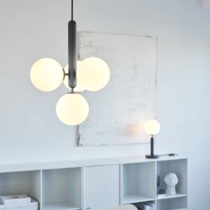 Svítidlo Nuura Aps kamenná šedá/opálová sklo ručně foukané/kov s práškovým lakem