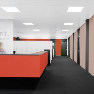 Svítidlo Performance in Lighting bílé hliník/plast