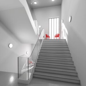 Svítidlo Performance in Lighting stříbrná šedá/satinovaná bílá hliník/plast