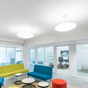 Svítidlo Regent Lighting bílá plast