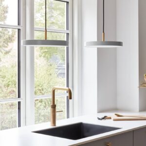 Svítidlo UMAGE světle šedá ocel/hliník/plast/textil