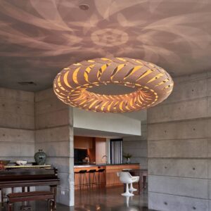 Svítidlo david trubridge karamelová bambus/hliník/nylon/nerezová ocel