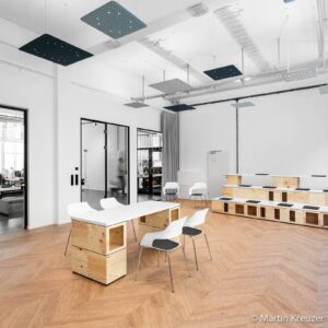 Svítidlo Nimbus černá hliník/polyesterové rouno/plast