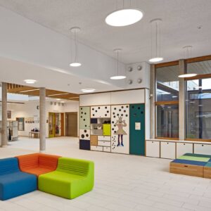 Svítidlo Performance in Lighting bílá/opálová hliník/plast/ocel