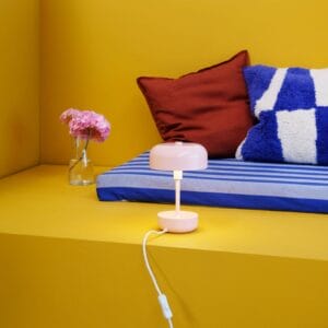 Svítidlo Dyberg Larsen růžová kov