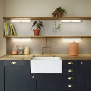 Svítidlo LEDVANCE bílá/opálová polykarbonát