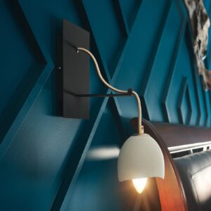 Svítidlo Quintiesse bílá/zlatá ocel