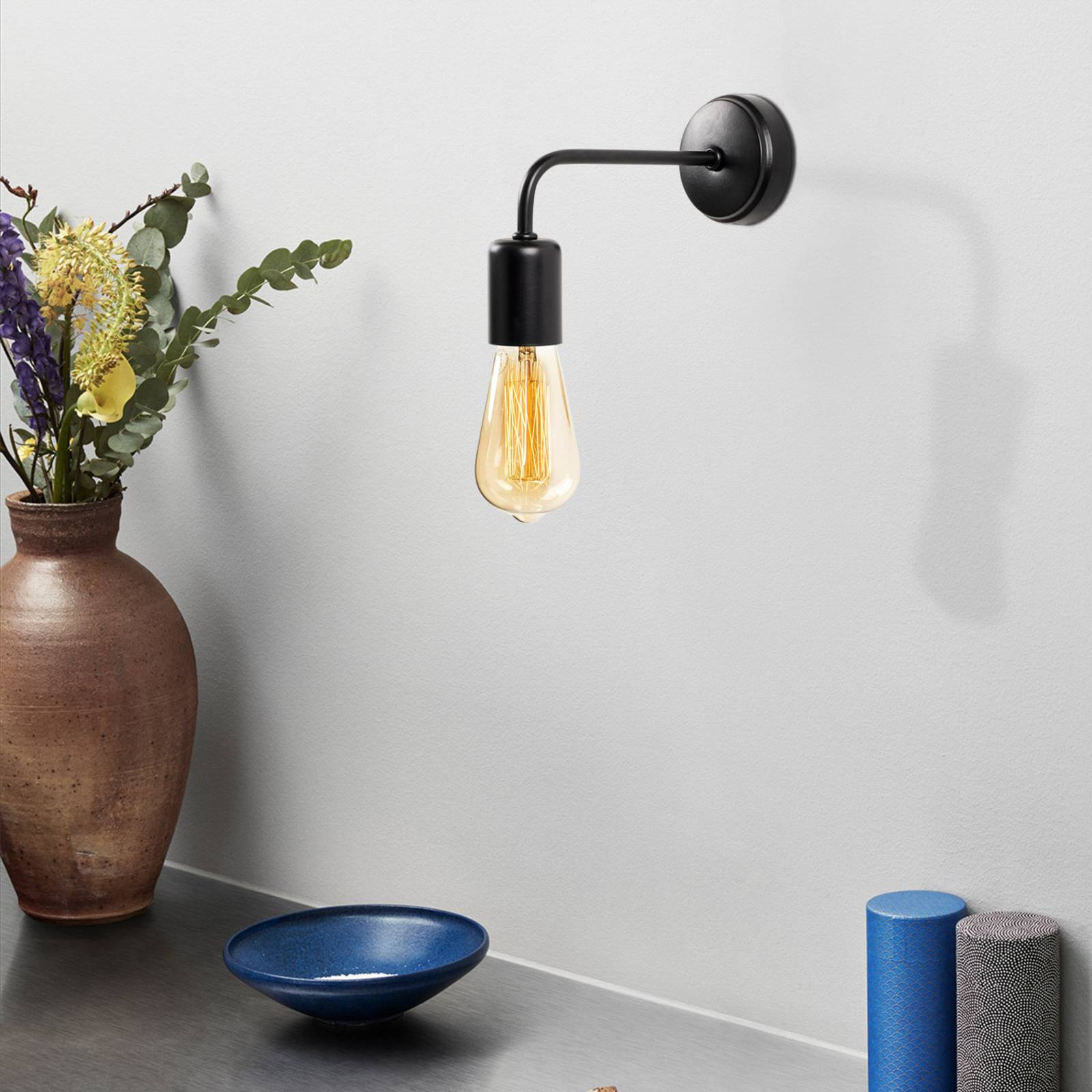 Svítidlo Opviq černá kov