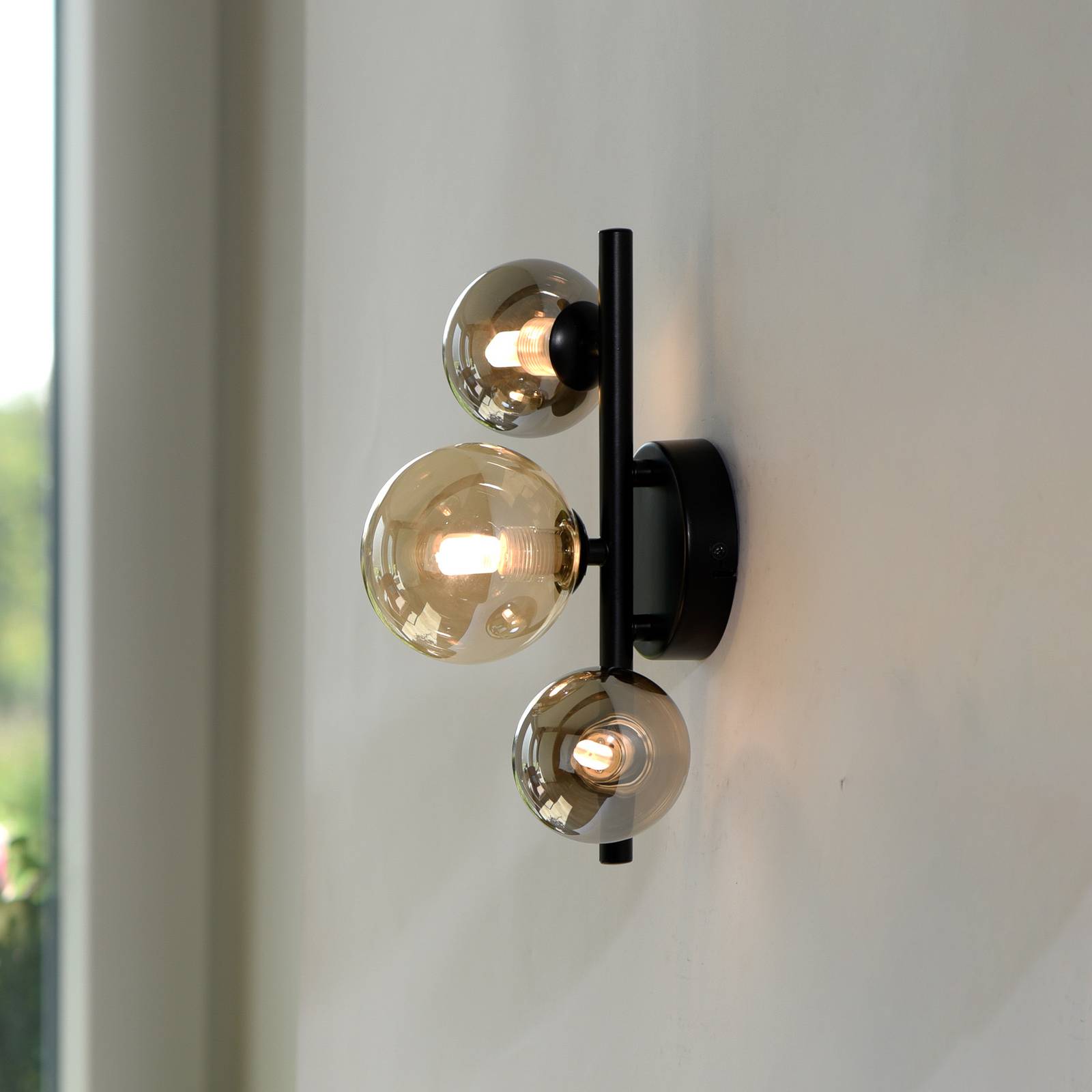 Svítidlo Paul Neuhaus černá/jantarová/kouřově šedá železo/sklo