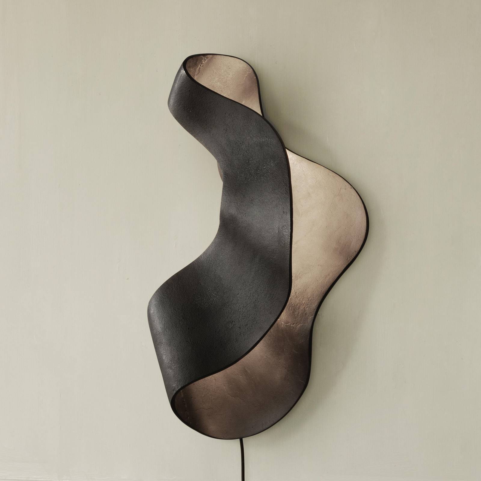 Svítidlo ferm LIVING černá Patinovaný hliník